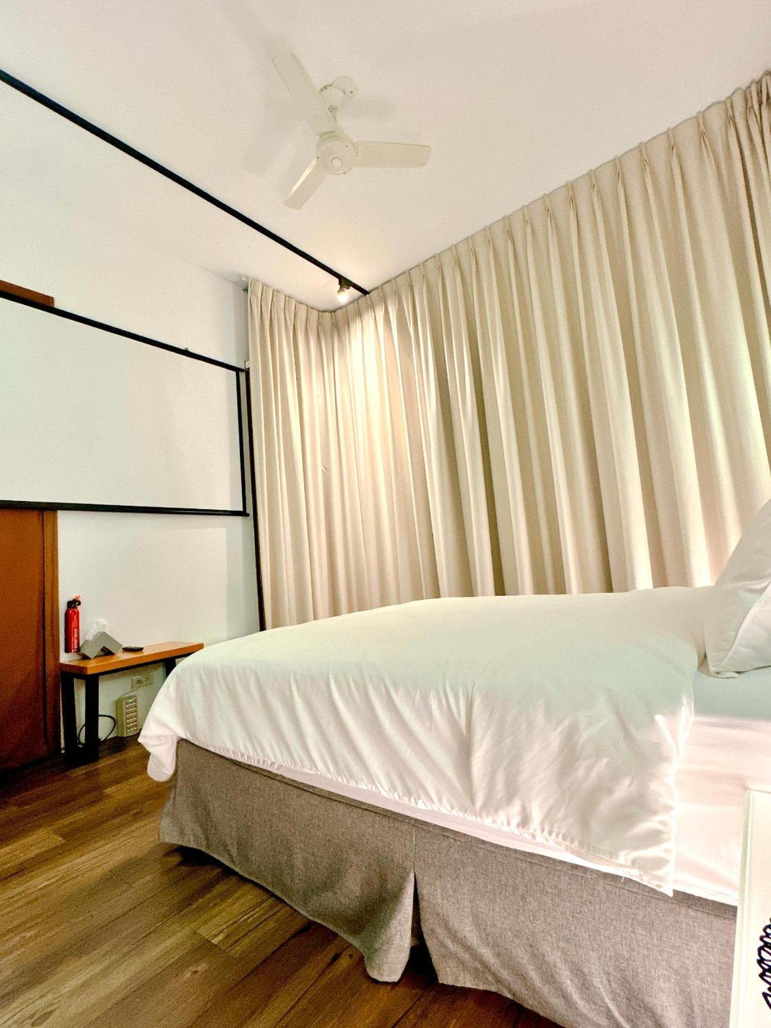 辣虎邸家 Love Here Tainan Exterior foto